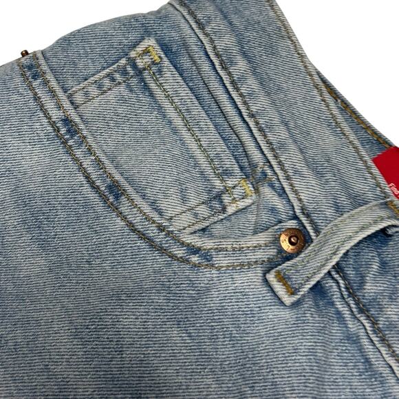 NWT Levi's Signature Women's Vintage Original 14 W32 Blue Denim Shorts Casual - Picture 4 of 10